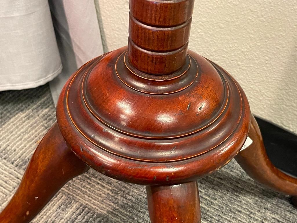 ANTIQUE VICTORIAN MAHOGANY COAT / HAT HALL TREE / RACK WITH HOOVED FEET AND ORNATE BRASS HOOKS - 7