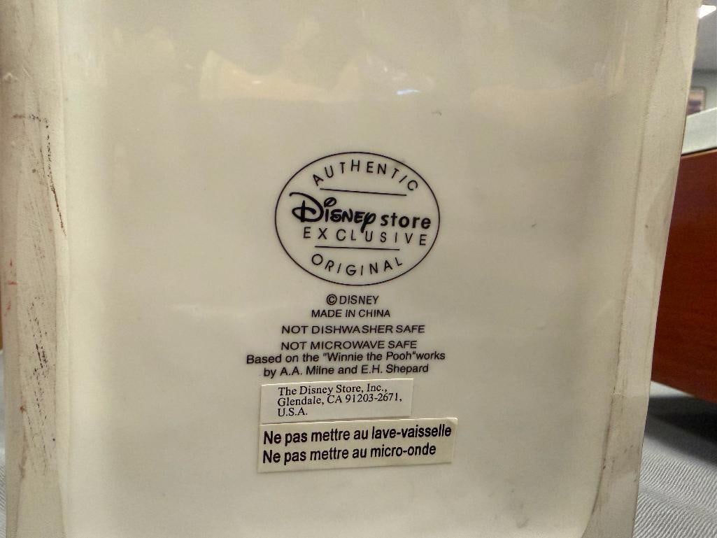 DISNEY STORE EXCLUSIVE DISNEY CHARACTER HOLIDAY CERAMIC COOKIE / BISCUIT JAR - 17