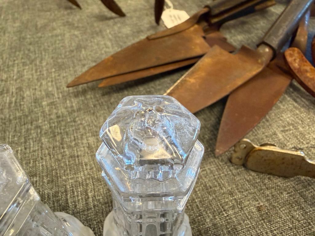 SIX SETS OF CERAMIC AND LENOX CRYSTAL SALT AND PEPPER SHAKERS INCLUDING DISNEY SHAKERS - 17