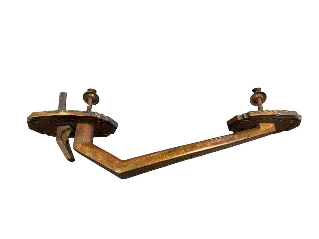 RUSSWIN RUSSELL & ERWIN ART DECO PERIOD 1930'S CAST BRONZE LINEAR DOOR HANDLE NO. 420 - 4