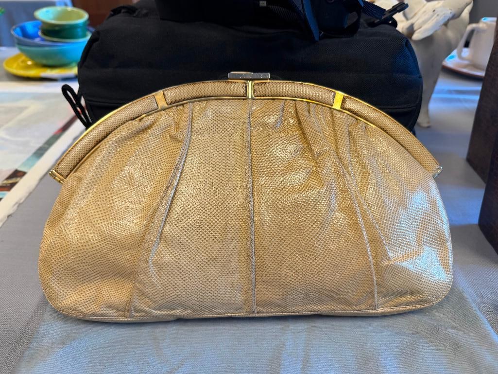 VINTAGE 1980'S JUDITH LEIBER SNAKESKIN CLUTCH AND VINTAGE FINE BEADED CLUTCH - 16