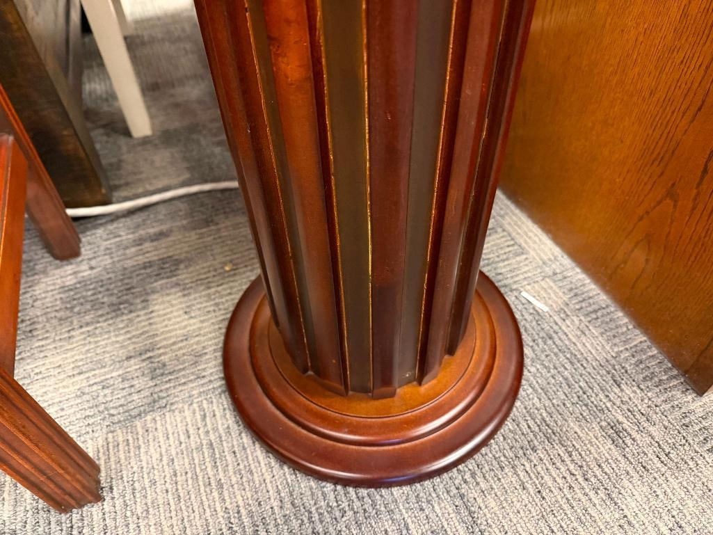 ELEGANT CHERRY STAINED COLUMN PEDESTAL - 7