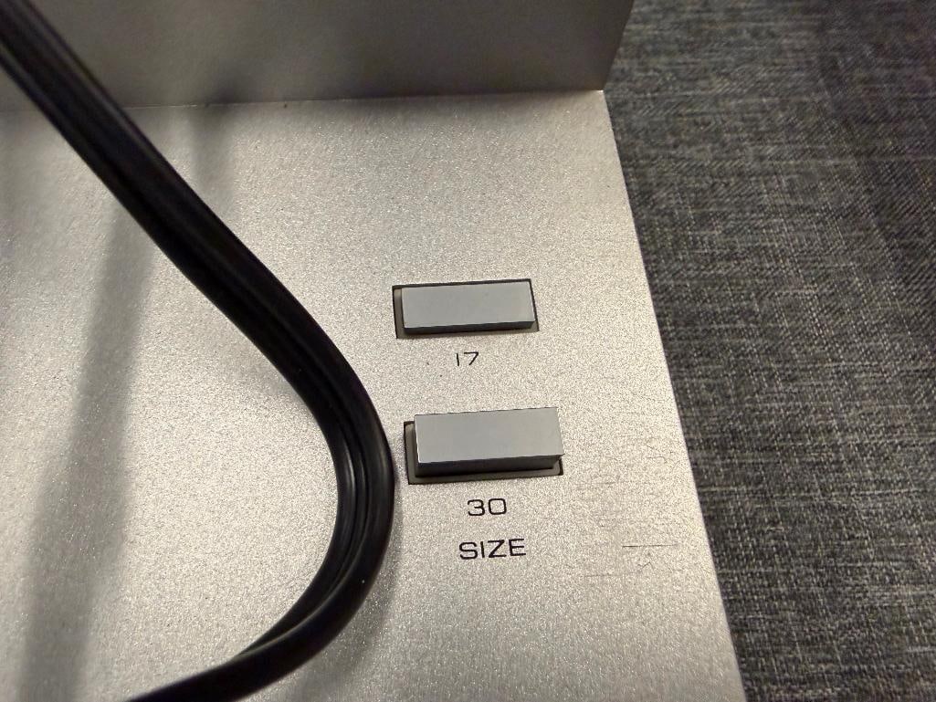 YAMAHA P-550 FG SERVO D.D. FULL AUTOMATIC RECORD PLAYER - 8