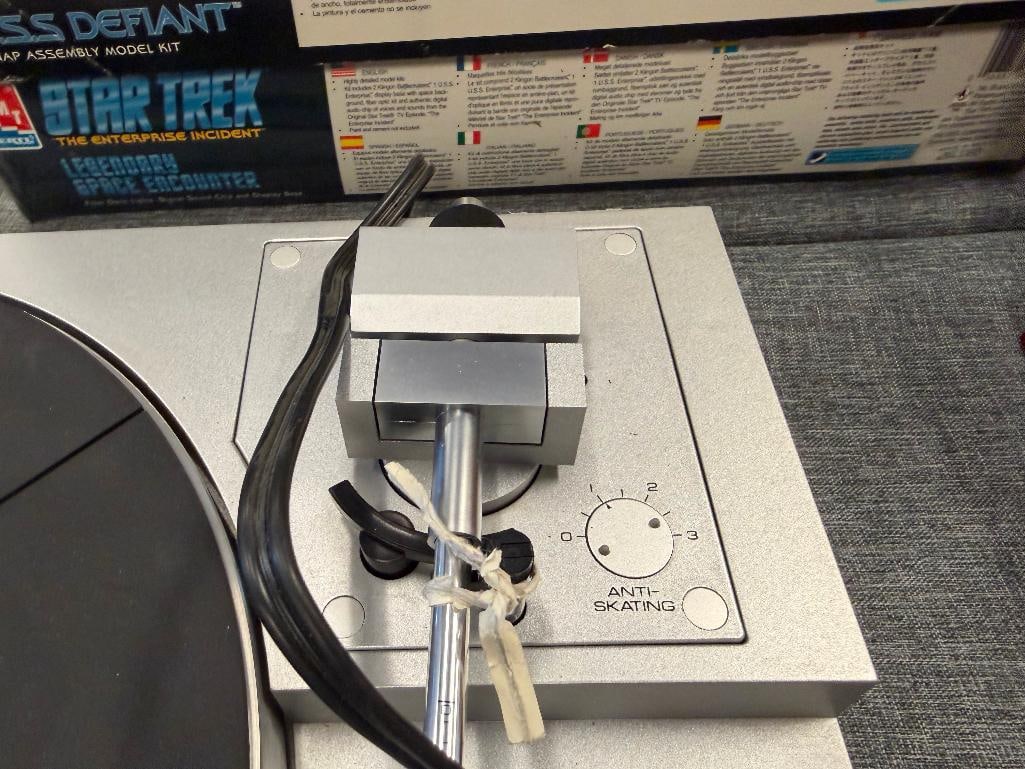 YAMAHA P-550 FG SERVO D.D. FULL AUTOMATIC RECORD PLAYER - 9