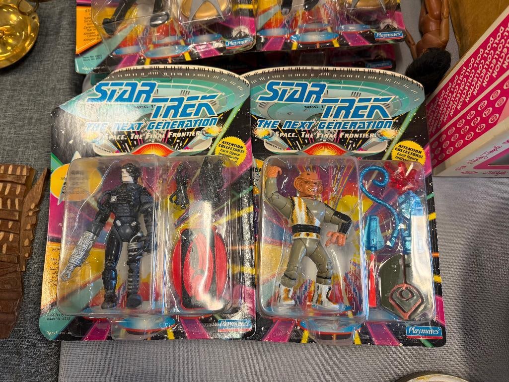 13 1992 STAR TREK THE NEXT GENERATION PARAMOUNT PLAYMATES ACTION FIGURES - 6