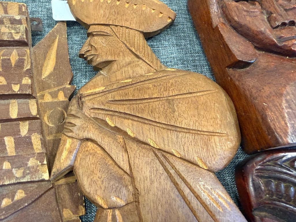 CAERVED WOOD MALAYSIAN STYLE MASKS AND DECOR - 10