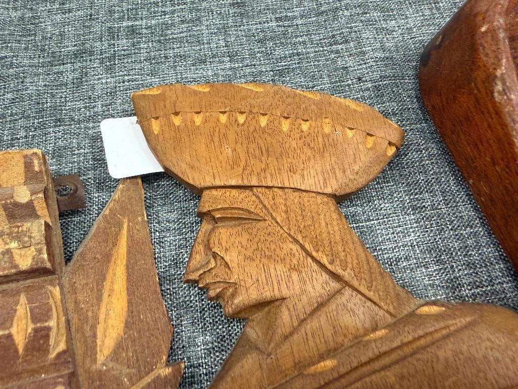 CAERVED WOOD MALAYSIAN STYLE MASKS AND DECOR - 9