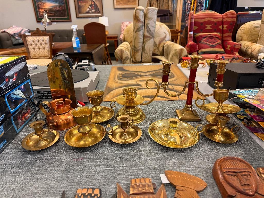 ASSORTED BRASS CANDLESTICKS AND CANDLEHOLDERS - 2