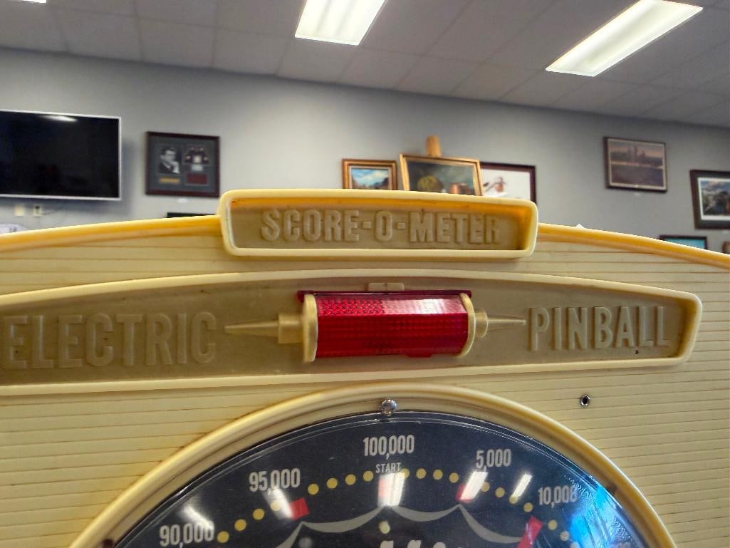 VINTAGE 1970'S MARX TOYS SCORE-O-MATIC ELECTRIC PINBALL VEGAS CASINO THEME TABLETOP MACHINE - 5