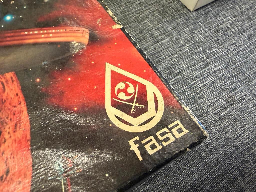 STAR TREK II THE WRATH OF KAHN PEWTER FIGURINES IN ORIGINAL BOXES AND STAR WARS CERAMIC MUG OF C-... - 10