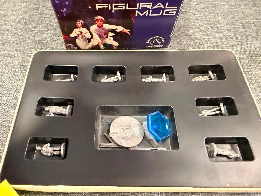 STAR TREK II THE WRATH OF KAHN PEWTER FIGURINES IN ORIGINAL BOXES AND STAR WARS CERAMIC MUG OF C-... - 12