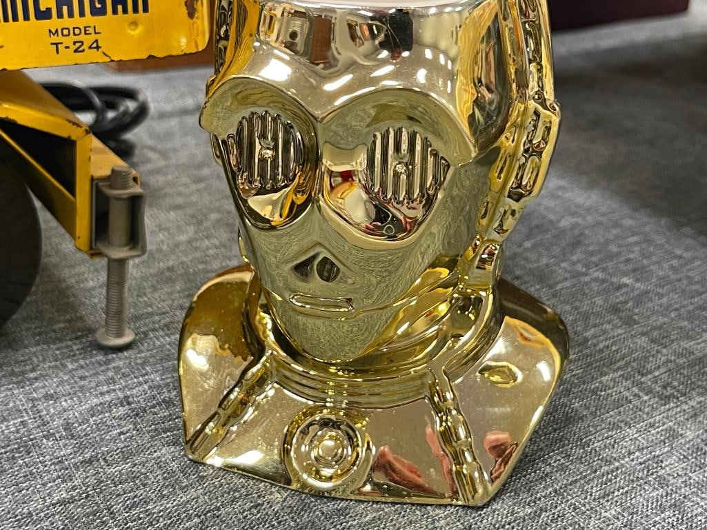 STAR TREK II THE WRATH OF KAHN PEWTER FIGURINES IN ORIGINAL BOXES AND STAR WARS CERAMIC MUG OF C-... - 18