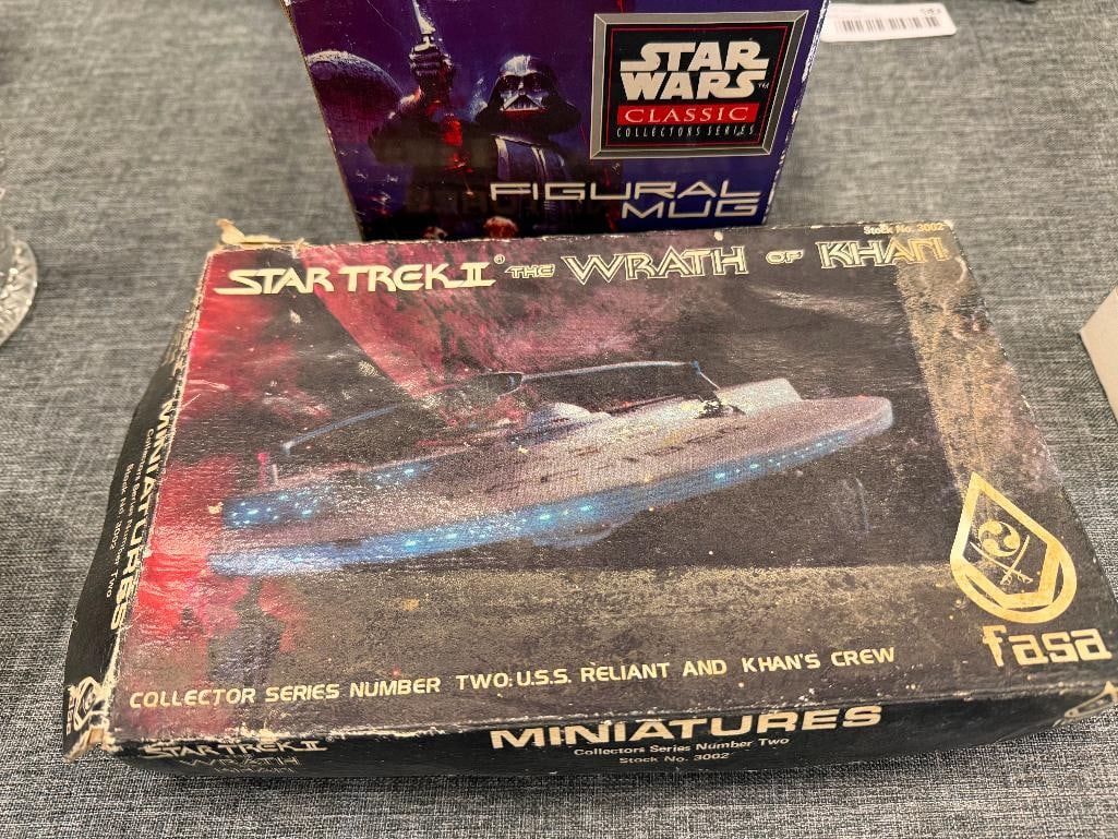 STAR TREK II THE WRATH OF KAHN PEWTER FIGURINES IN ORIGINAL BOXES AND STAR WARS CERAMIC MUG OF C-... - 3