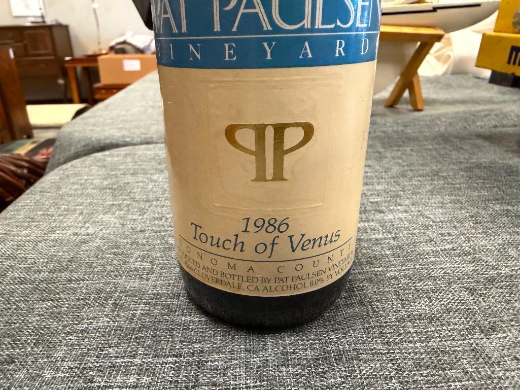 1986 PAT PAULSEN VINEYARDS TOUCH OF VENUS WHITE TABLE WINE - 5