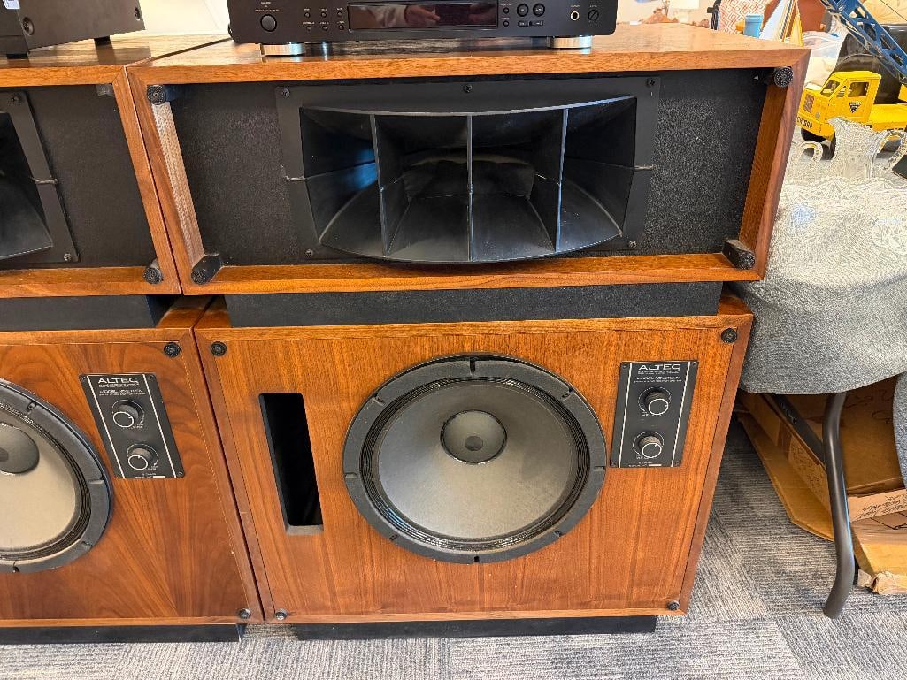 PAIR OF VINTAGE 1976 ALTEC LANSING MODEL 19 SPEAKER SYSTEMS FEATURING OILED WALNUT CABINETS - 4