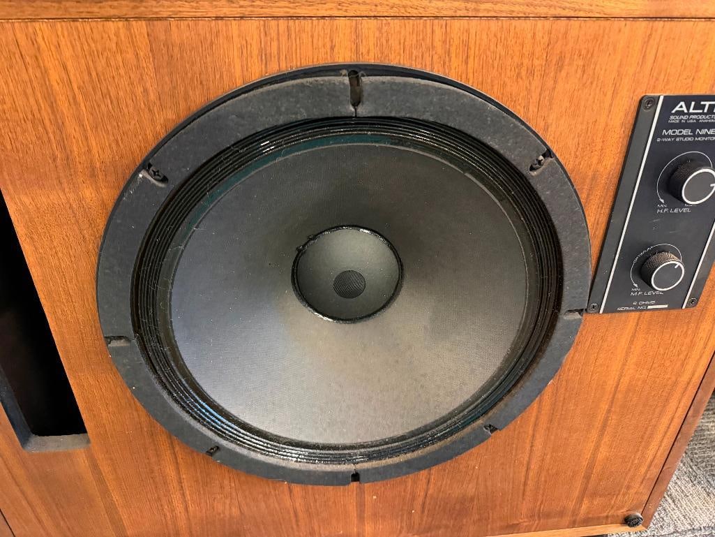 PAIR OF VINTAGE 1976 ALTEC LANSING MODEL 19 SPEAKER SYSTEMS FEATURING OILED WALNUT CABINETS - 8