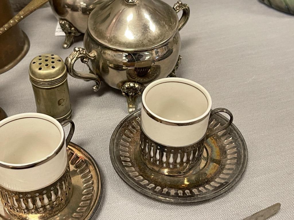 VINTAGE AND ANTIQUE SILVERPLATE AND COPPER TABLEWARE - 6