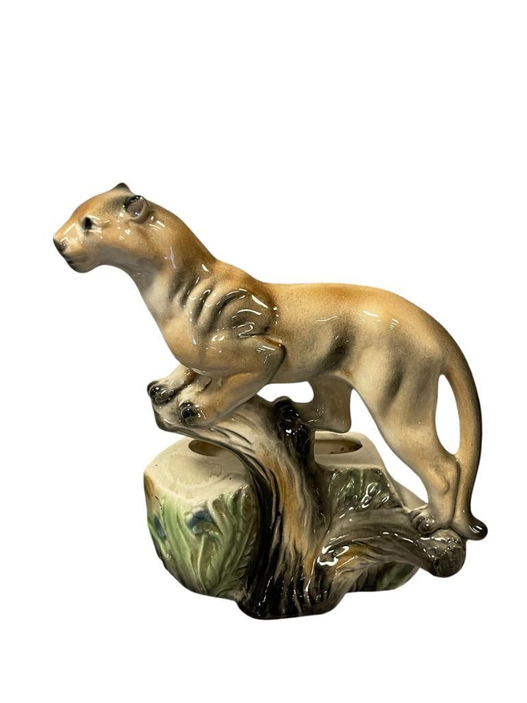 1960'S MID-CENTURY LANE & CO. MOUNTAIN LION CERAMIC POTTERY PLANTER NO. P-77 VAN NUYS, CA.: NEAR EXCELLENT CONDITION, MARKED ON THE BACK 9 3/4" H 