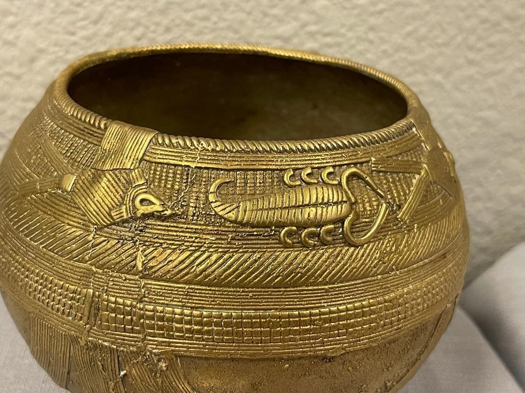 WEST INDIA GUJARAT DHOKRA GRAIN MEASURING BRASS BOWL - 3