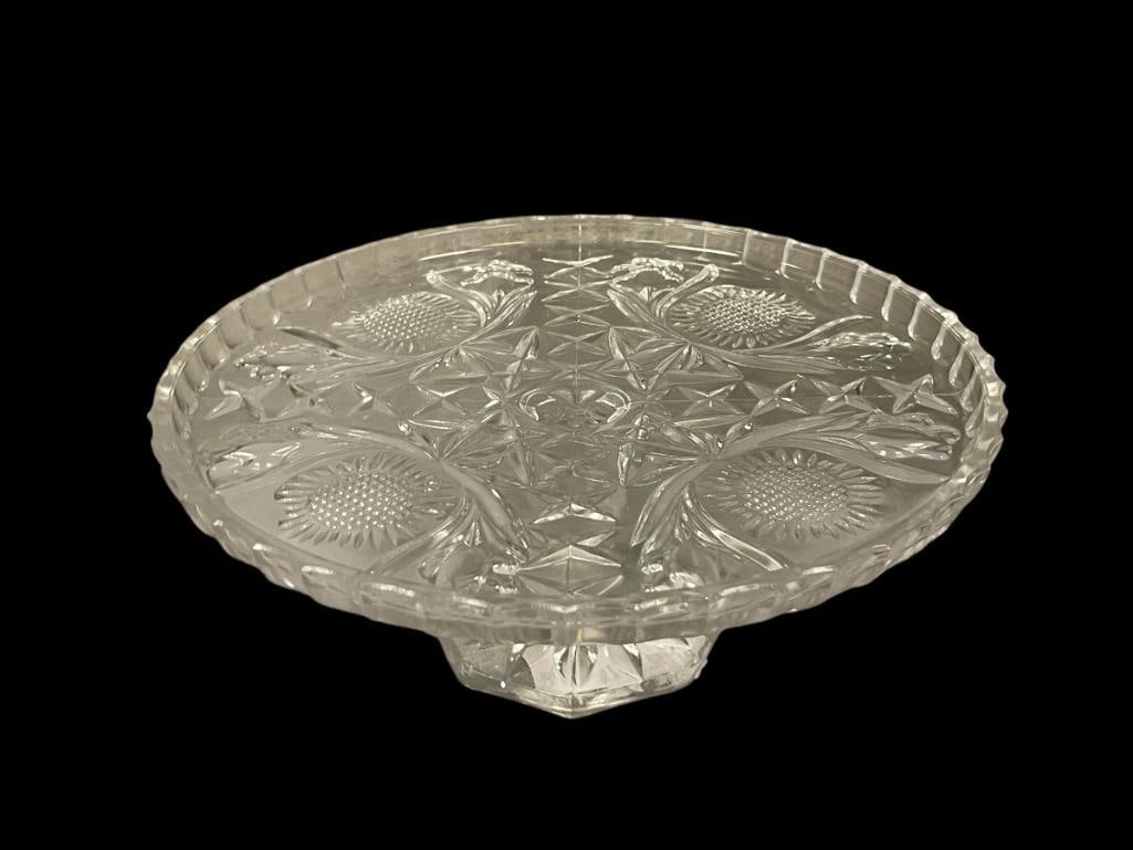 PINEAPPLE AND SUNNFLOWER PRESSED GLASS PEDESTAL CAKE PLATE: 11" ROUND 