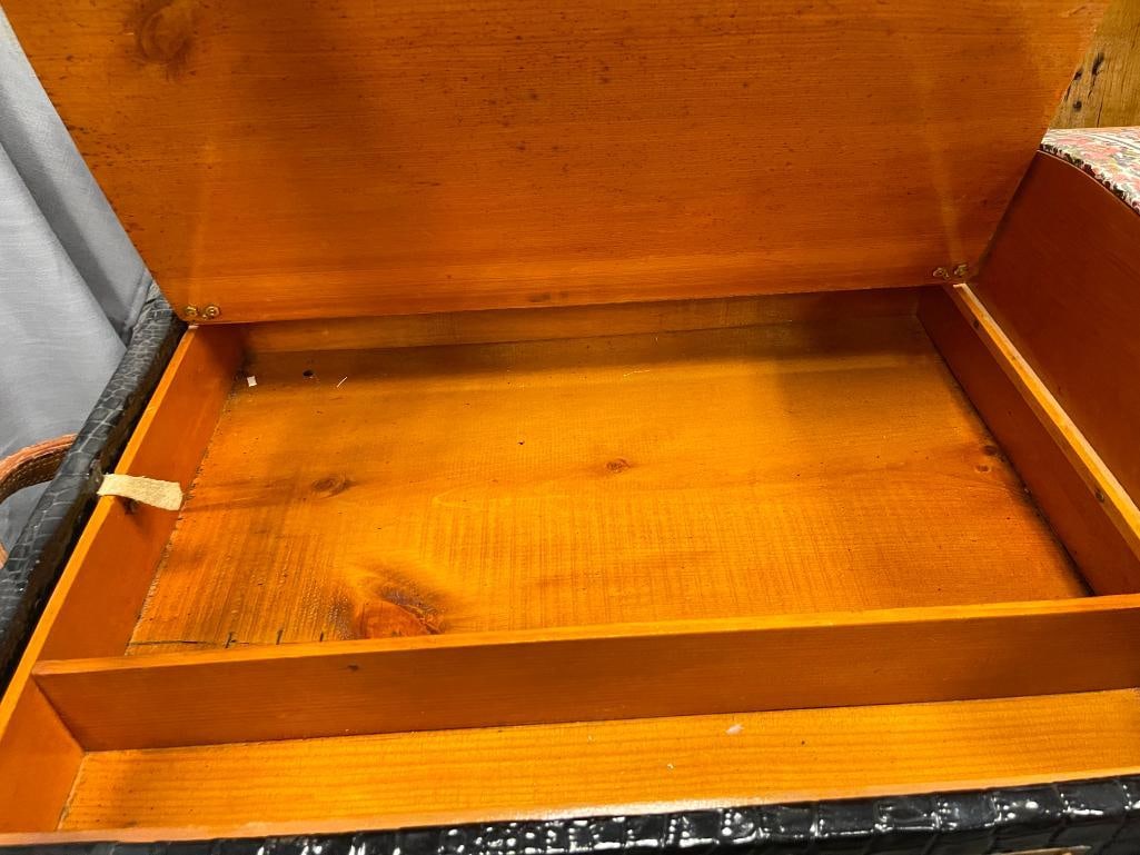 NICELY RESTORED ANTIQUE CAMEL BACK TRUNK ALLIGATOR METAL OVERLAY - 10