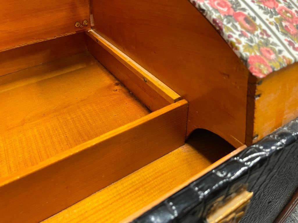 NICELY RESTORED ANTIQUE CAMEL BACK TRUNK ALLIGATOR METAL OVERLAY - 11