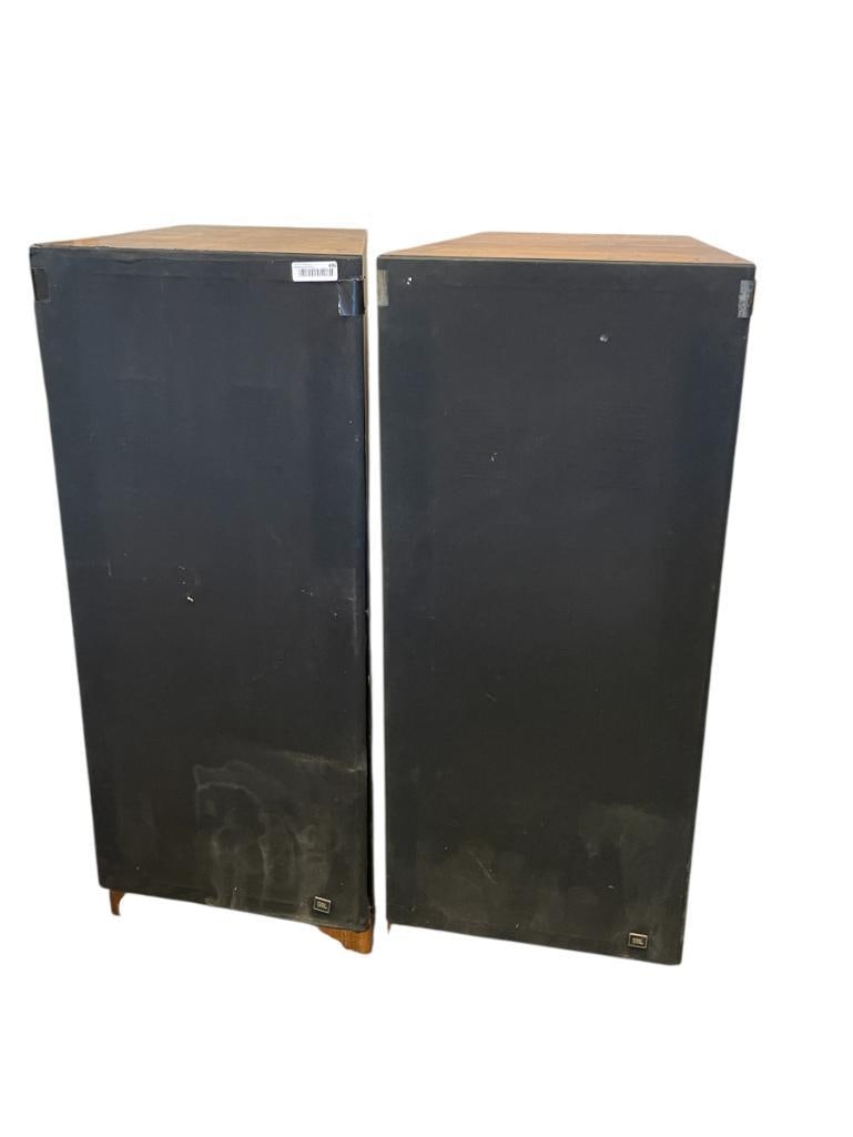1979 - 1981 JBL L222 DISCO VINTAGE FLOORSTANDING SPEAKERS: FEATURES 076 CATEYE TWEETER WITH DUAL 15" SPEAKERS, SPEAKERS SHOW WEAR, SPEAKERS DO NOT SHOW TEARS 20" X 15" X 48" 