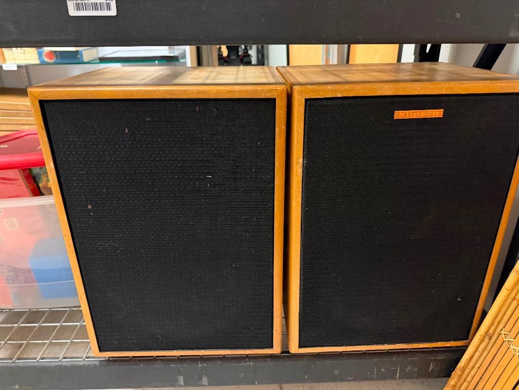 PAIR OF VINTAGE KLIPSCH HERESY LOUDSPEAKERS: ICONIC THREE WAY SPEAKER SIN OAK CABINETS, WOOD HAS SOME AGE TO IT, CIRCA 1970'S, SPEAKERS ARE INTACT 15" X 14" X 22" 