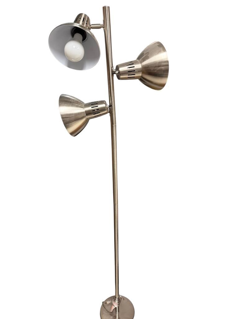 STAINLESS STEEL THREE BULB FLOOR LAMP: TESTED + 67" H