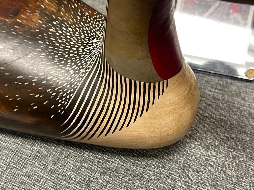 JENNIFER LINDER HAND CRAFTED WOODEN DUCK DECOY OF A RED THROATED LOON DATED 1985 - 5