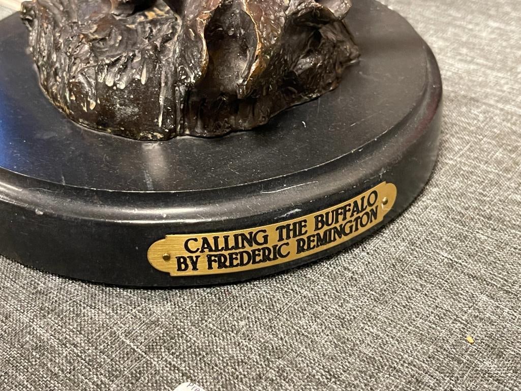 FREDERIC REMINGTON RENOWN WESTERN AMERICAN ARTIST RESTRIKE BRONZE SCULPTURE CALLING THE BUFFALO - 6