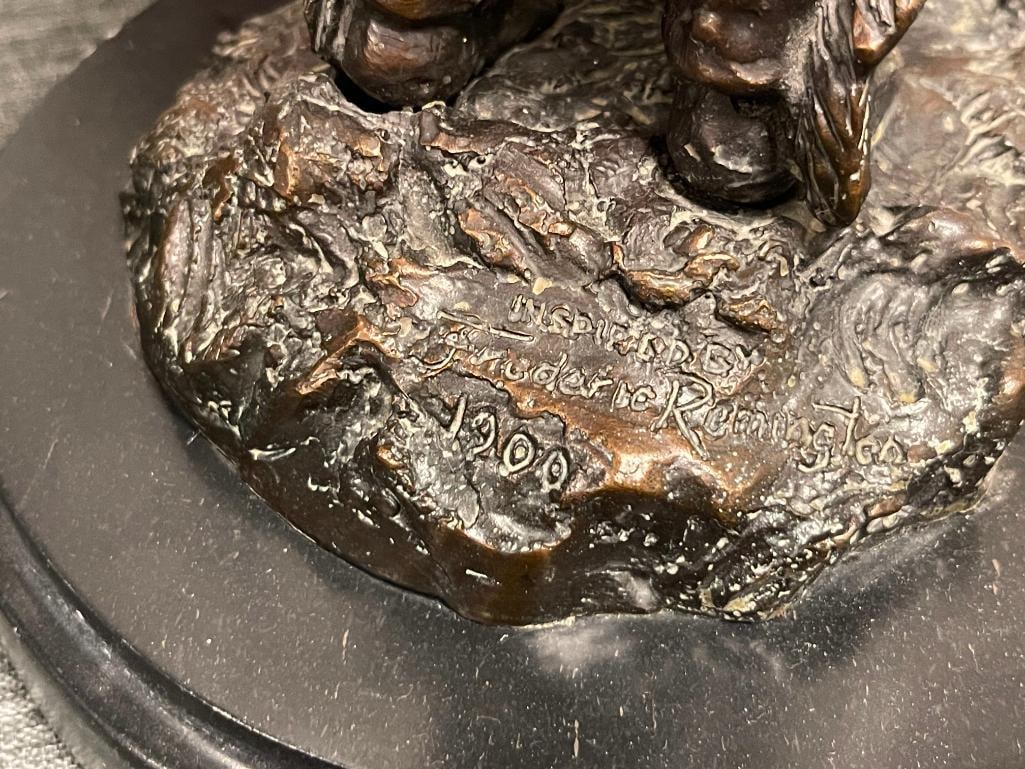 FREDERIC REMINGTON RENOWN WESTERN AMERICAN ARTIST RESTRIKE BRONZE SCULPTURE CALLING THE BUFFALO - 8