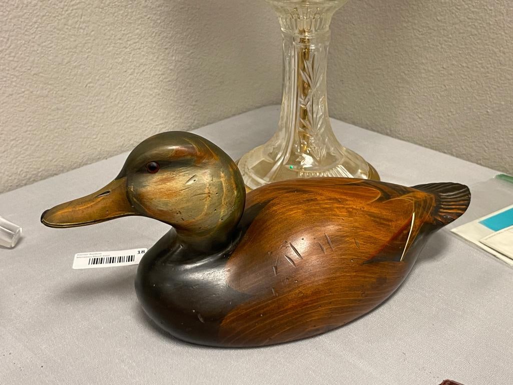JENNIFER LINDER HAND CRAFTED WOODEN DUCK DECOY OF A BLACK DUCK DATED 1982 - 5