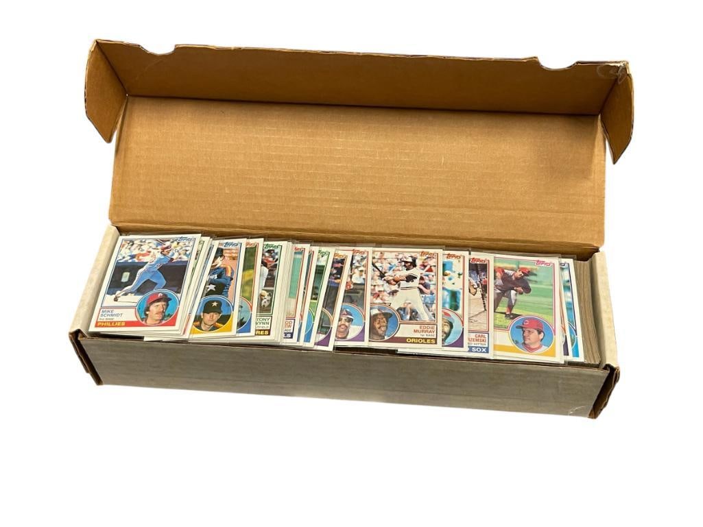 1983 TOPPS BASEBALL CARD SET WADE BOGGS, TONY GWYNN, NOLAN RYAN, CAL RIPKEN, RICKEY HENDERSON: COMPLETE BASEBALL CARD SET WITH HOF AND GREATS INCLUDED, GREATER CARDS OF THE SET HAVE BEEN PUT INTO SOFT PROTECTIVE SLEEVES