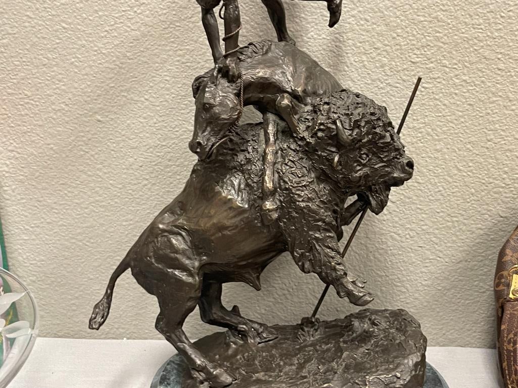 FREDERIC REMINGTON RENOWN WESTERN AMERICAN ARTIST RESTRIKE BRONZE SULPTURE BUFFALO HORSE - 2