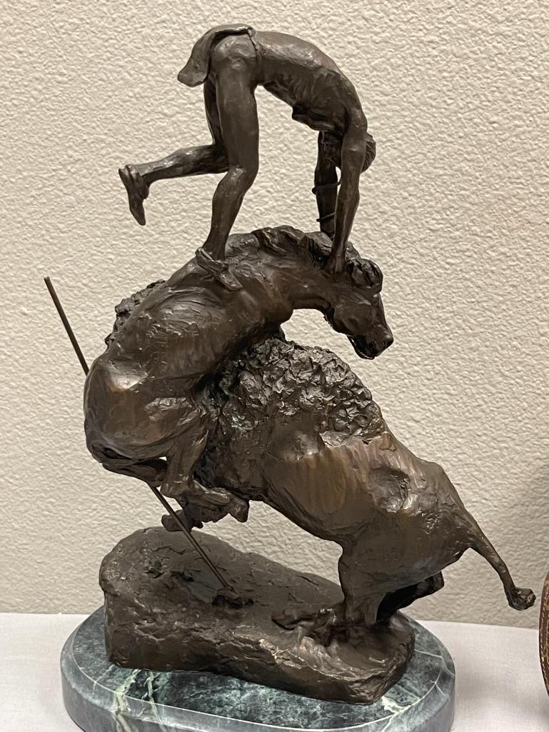 FREDERIC REMINGTON RENOWN WESTERN AMERICAN ARTIST RESTRIKE BRONZE SULPTURE BUFFALO HORSE - 8