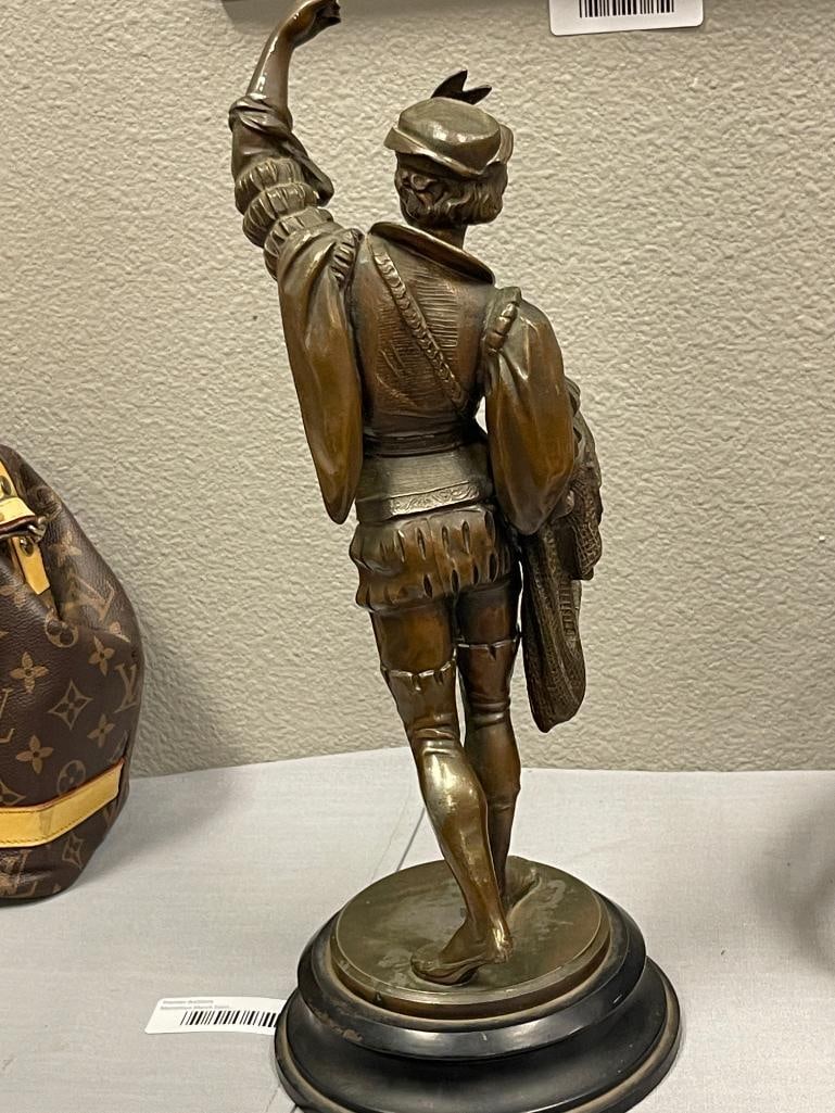 19TH CENTURY METAL SCULPTURE OF A SPANISH CONQUISTADOR OR CAVALIER - 5
