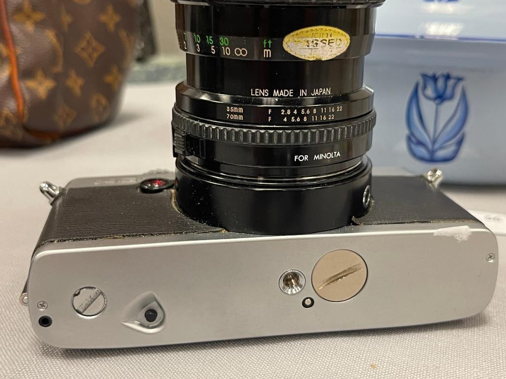 MINOLTA XG7 FILM CAMERA SLR CAMERA WITH 70MM LENS - 6