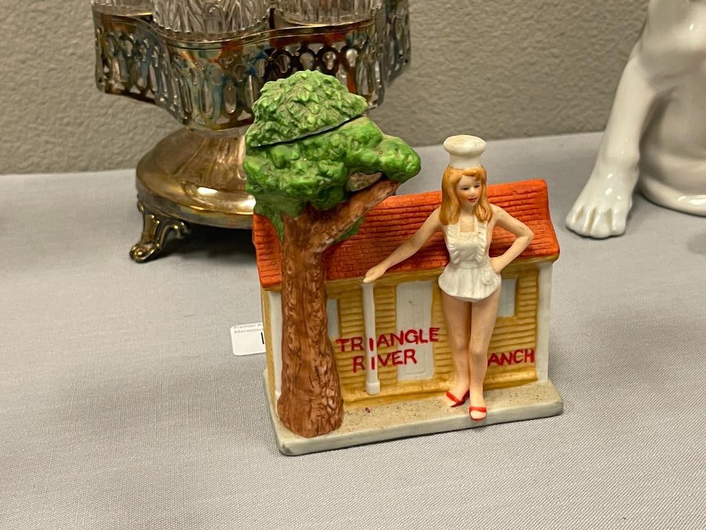 JOE CONFORTE NEVADA BROTHEL OWNER COLLECTIBLE PORCELAIN DECANTERS TRIANGLE RIVER AND MUSTANG RANCH - 5