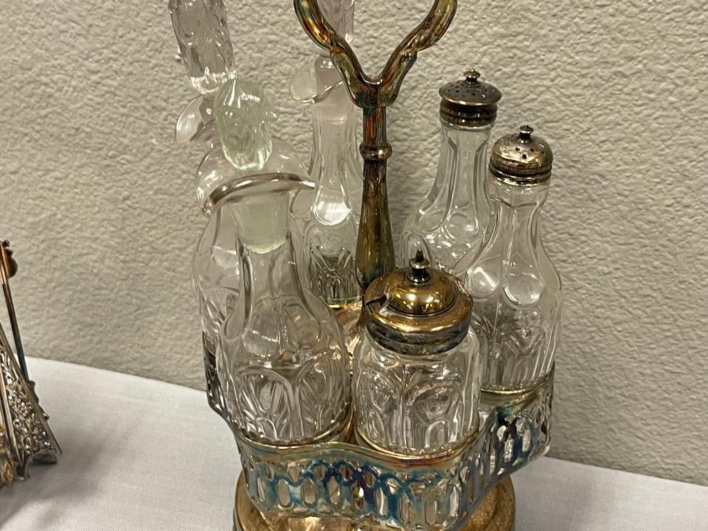 19TH CENTURY SILVERPALTE AND GLASS CRUET SET VICTORIAN ERA - 2