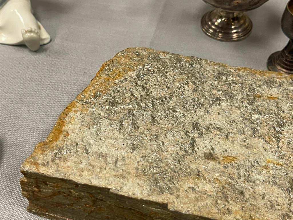 NATURAL METAMORPHIC GEOLOGICAL SPECIMEN / ROCK SLAB 9 LBS - 2