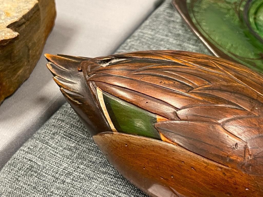 JENNIFER LINDER HAND CRAFTED WOODEN DUCK DECOY OF A GREEN-WINGED TEAL DRAKE DATED 1983 - 4