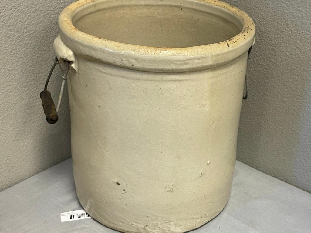 ANTIQUE WESTERN STONEWARE POTTERY CROCK SIX-GALLON - 8