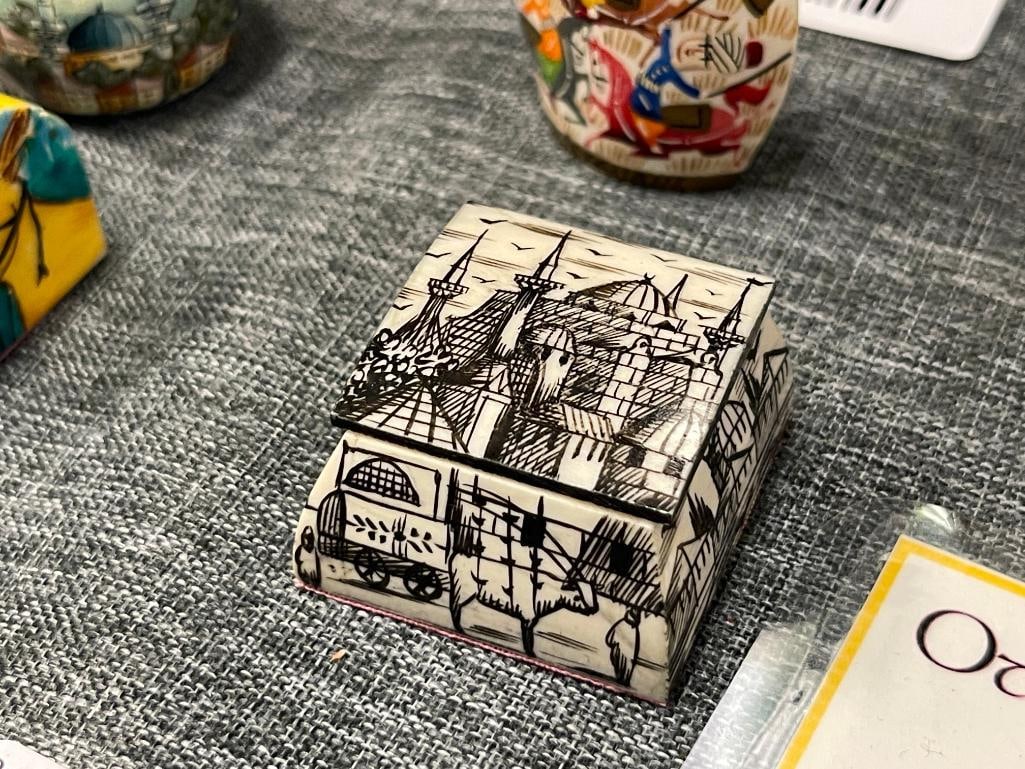 LATE 20TH CENTURY HAND CRAFTED CAMEL BONE TRINKET BOXES AND ISTANBUL / TURKISH PERFUME BOTTLES - 3