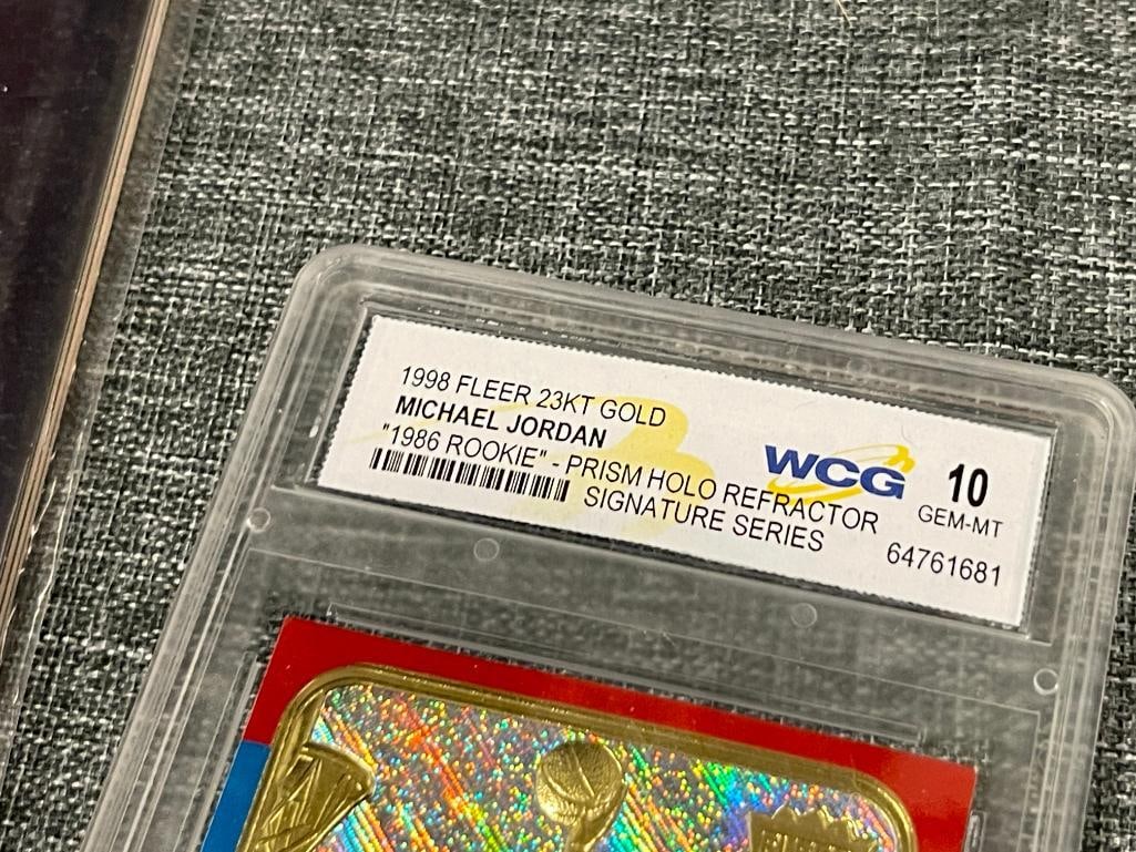 MICHAEL JORDAN BECKET BASKETBALL 1990 MAGAZINE AND 1998 FLEER 23KT PRISM HOLO SIGNATURE CARD GRADED - 5