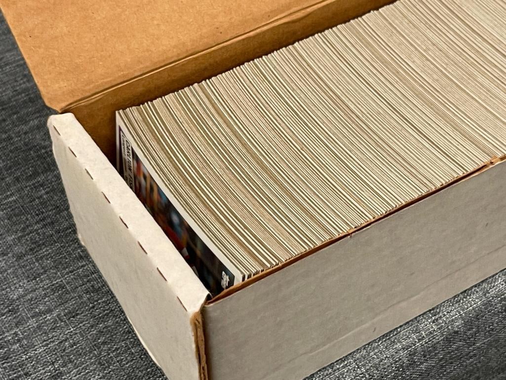 1985 TOPPS BASEBALL CARD SET CAL RIPKEN, ERIC DAVIS, ROGER CLEMENS, KIRBY PUCKETT, DWIGHT GOODEN - 13