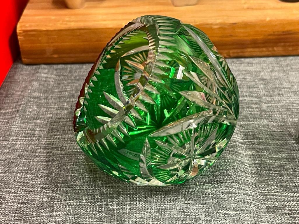 BOHEMIAN CRYSTAL EMERALD CUT TO CLEAR BOWL / ASHTRAY - 2