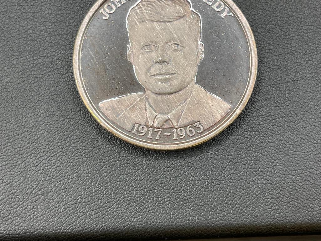 U.S. PRESIDENT JOHN F. KENNEDY COMMEMORATIVE .999 FINE SILVER COIN - 3