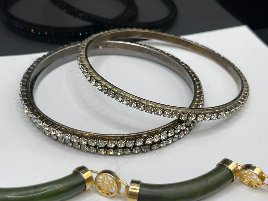 ASSORTED COSTUME JEWELRY BRACELETS INCLUDING RHINESTONE DESIGNS - 6