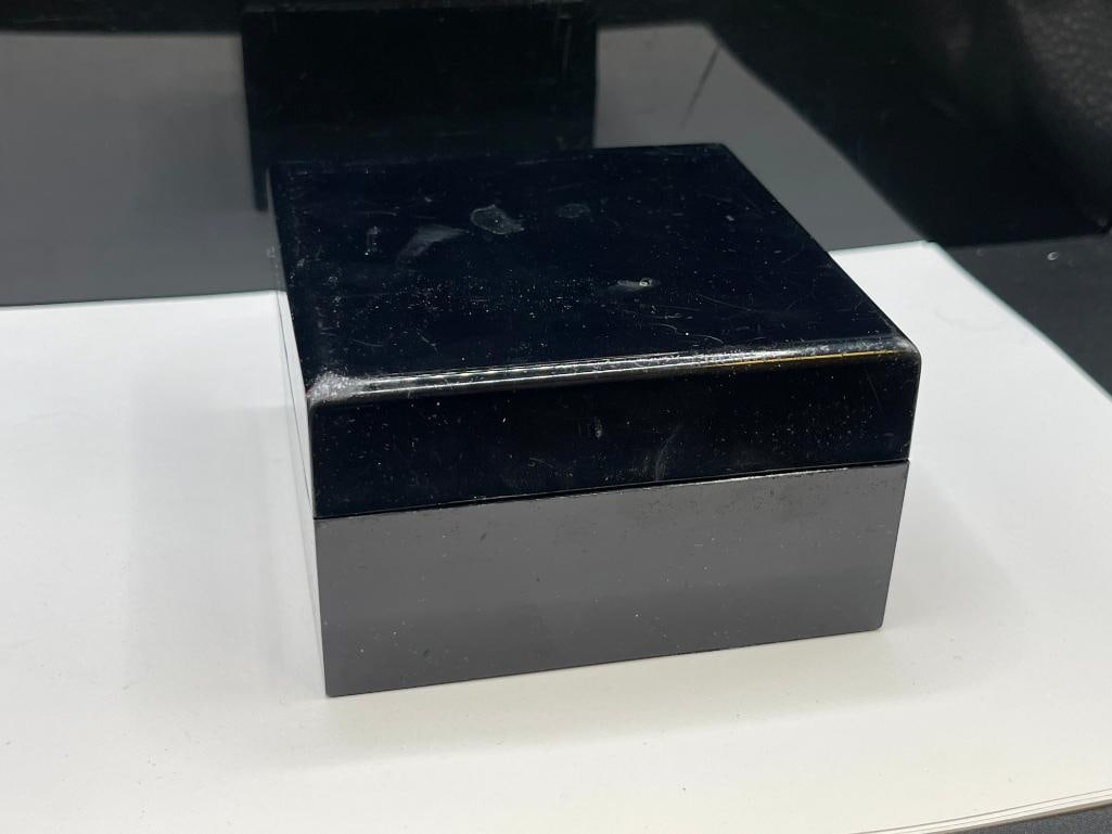 ANNE KLEIN GOLD TONE STAINLESS STEEL DESIGNER LADIES WRISTWATCH WITH ONE DIAMOND DIAL - 10